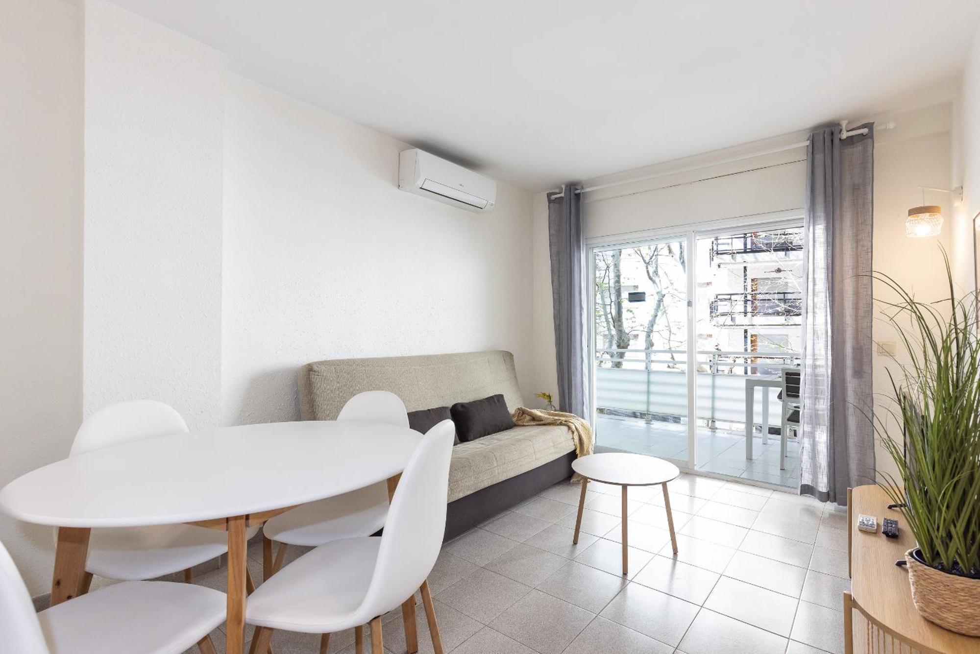 Uhc Apartamento Ruisenores Salou Ngoại thất bức ảnh